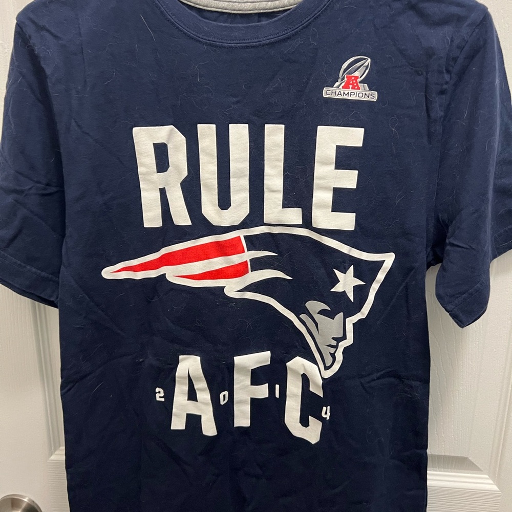 Nike New England Patriots Navy Regular Fit T-Shirt